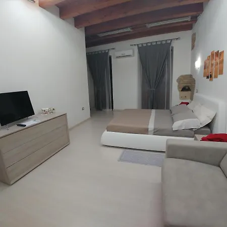 Sa Domu E Babbu Apartment *